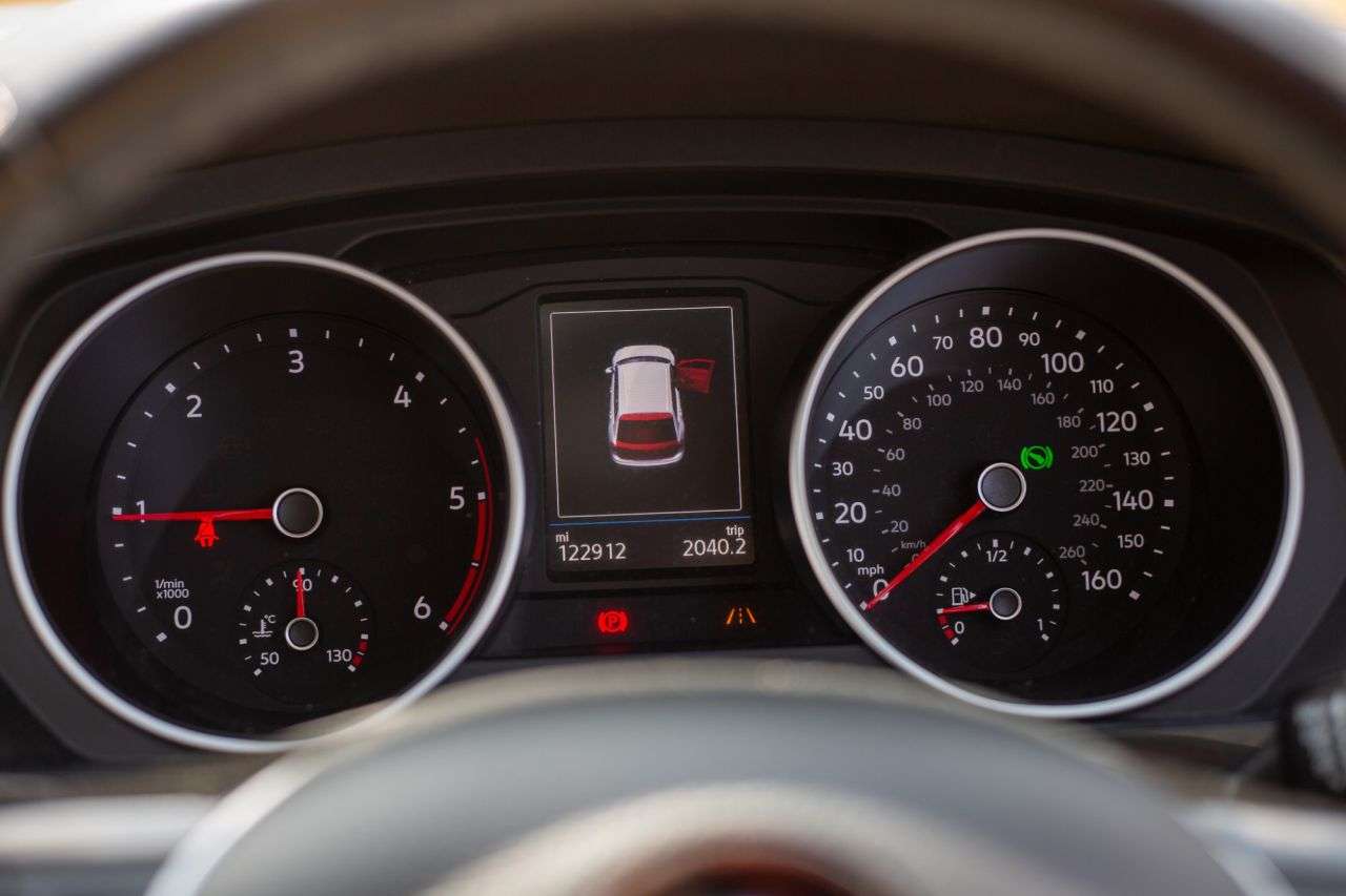 2018 VOLKSWAGEN TIGUAN 2018 VOLKSWAGEN TIGUAN
