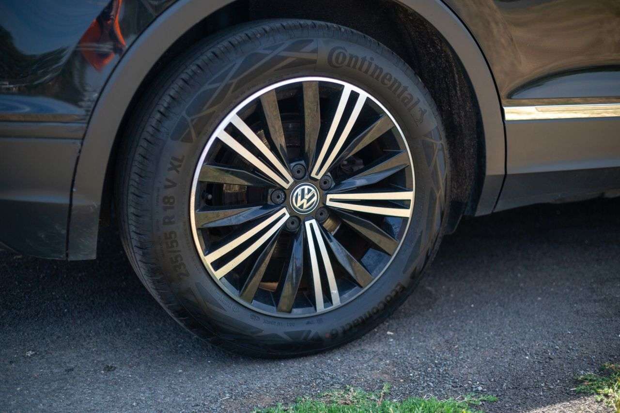2018 VOLKSWAGEN TIGUAN 2018 VOLKSWAGEN TIGUAN