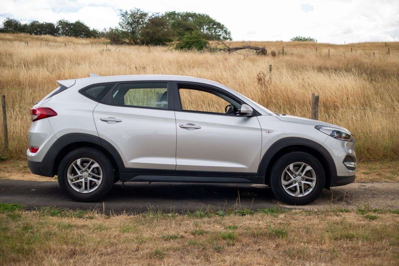 2017 HYUNDAI TUCSON 2017 HYUNDAI TUCSON