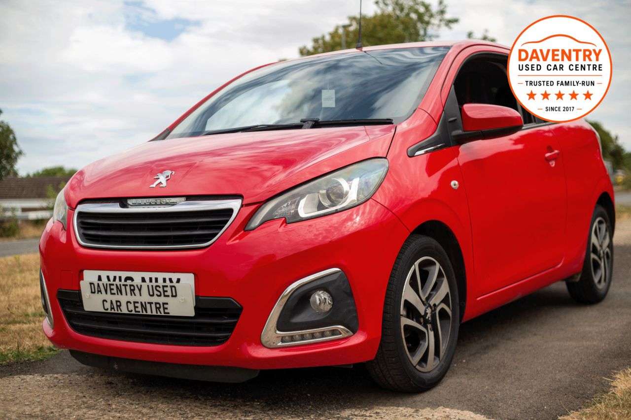 A 2016 PEUGEOT 108 1.2 PureTech Allure Hatchback 3dr Petrol Manual Euro 6 (82 ps) F.S.H, Rever A 2016 PEUGEOT 108 1.2 PureTech Allure Hatchback 3dr Petrol Manual Euro 6 (82 ps) F.S.H, Rever