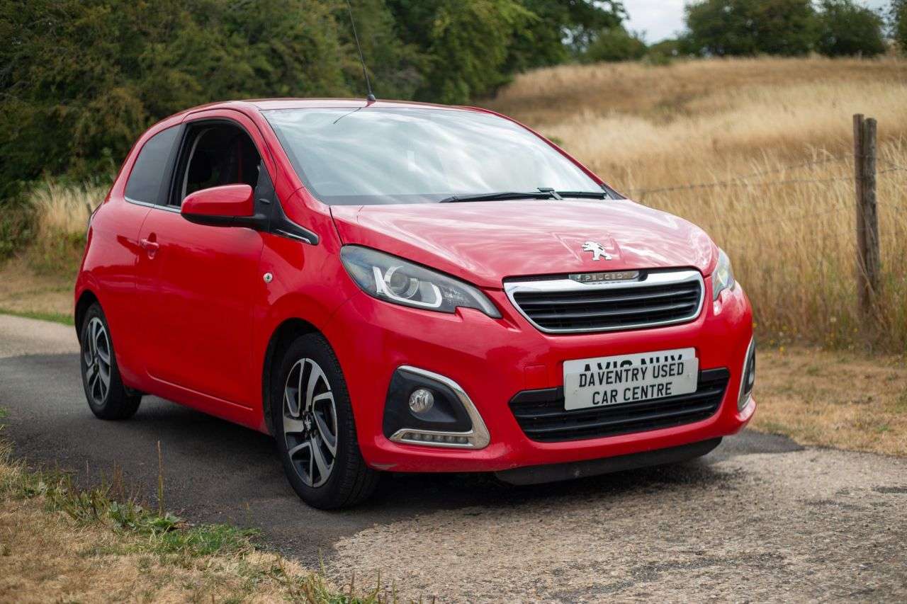 A 2016 PEUGEOT 108 1.2 PureTech Allure Hatchback 3dr Petrol Manual Euro 6 (82 ps) F.S.H, Rever A 2016 PEUGEOT 108 1.2 PureTech Allure Hatchback 3dr Petrol Manual Euro 6 (82 ps) F.S.H, Rever