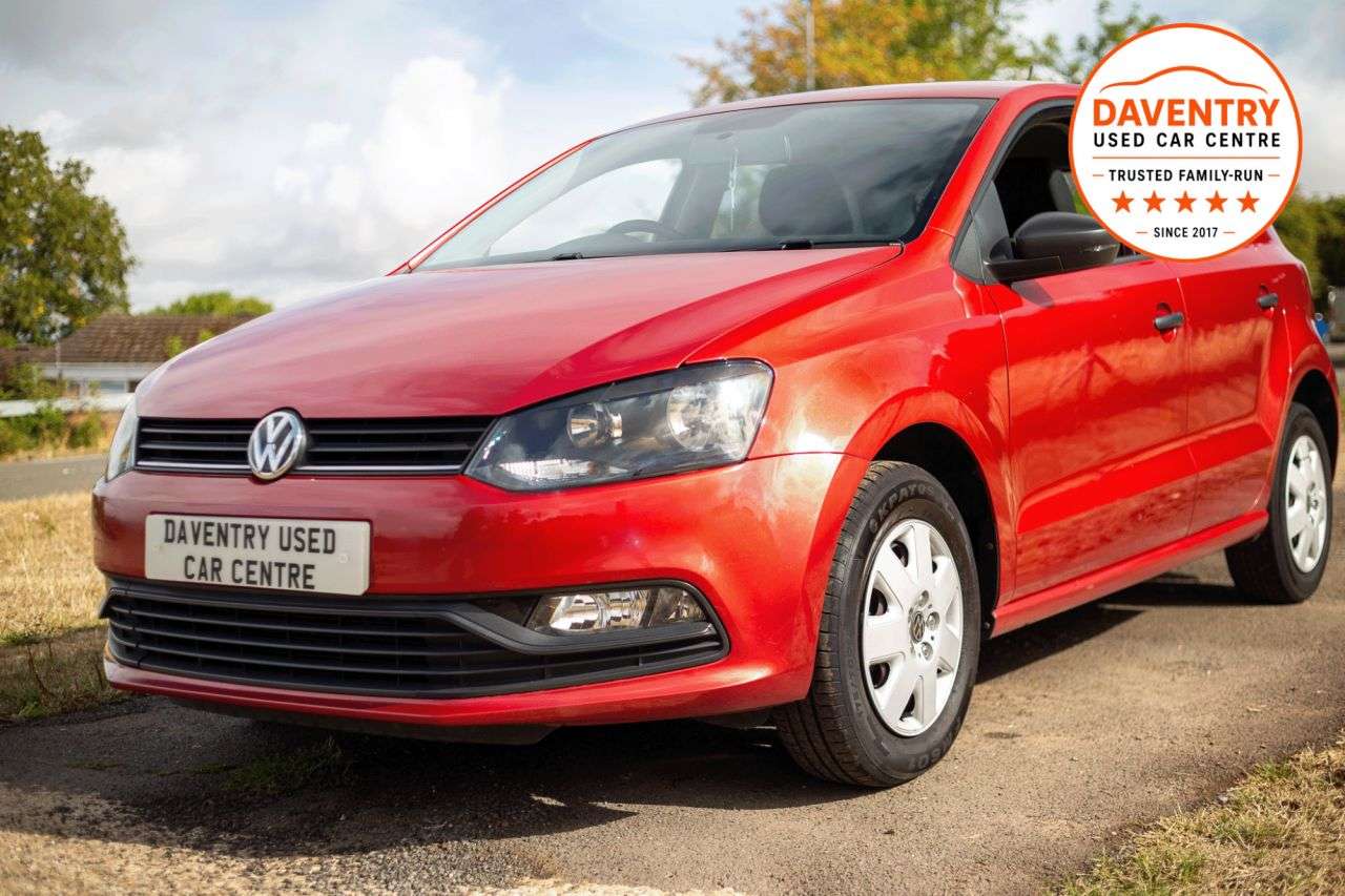 A 2015 VOLKSWAGEN POLO 1.0 BlueMotion Tech S Hatchback 5dr Petrol Manual Euro 6 (s/s) (A/C) (60 ps A 2015 VOLKSWAGEN POLO 1.0 BlueMotion Tech S Hatchback 5dr Petrol Manual Euro 6 (s/s) (A/C) (60 ps