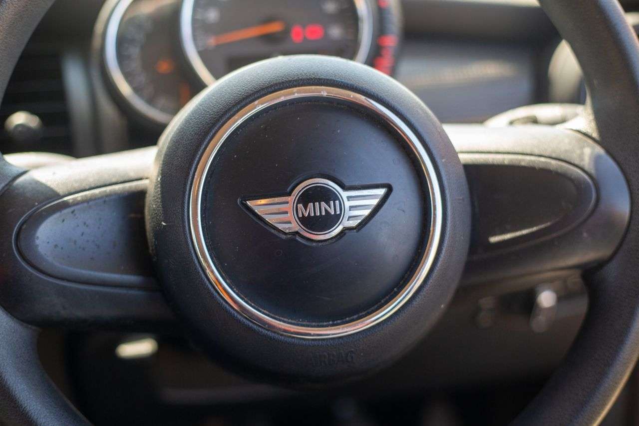 2015 MINI HATCH 2015 MINI HATCH