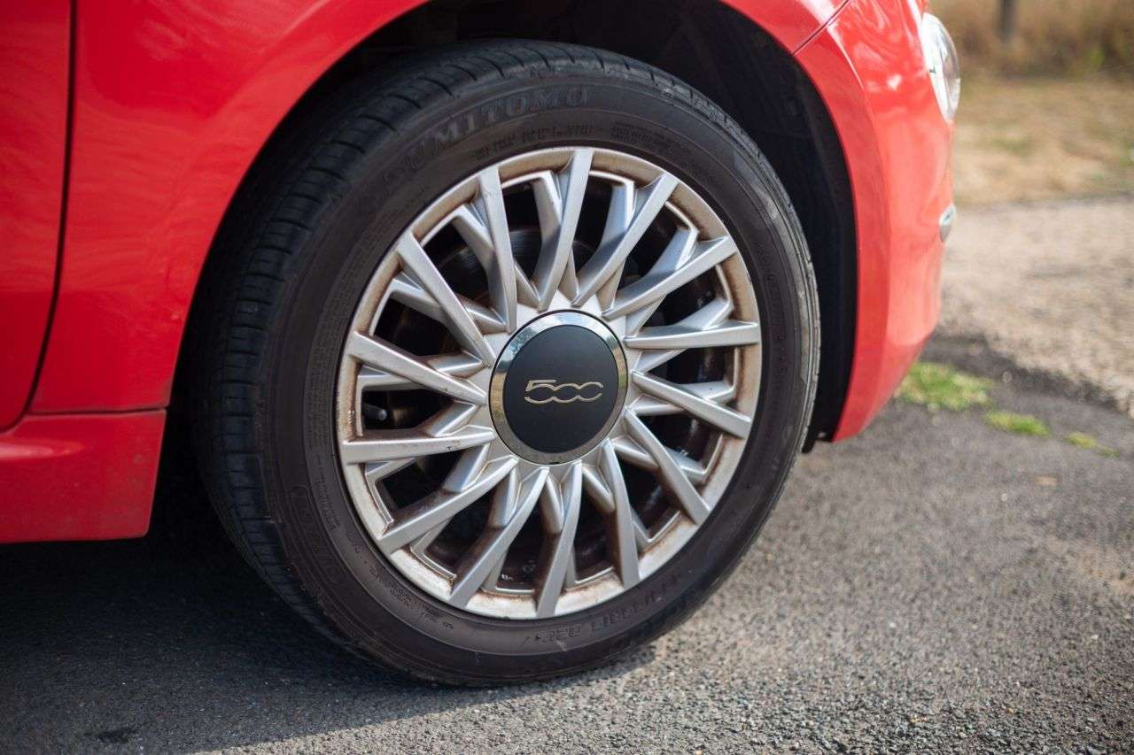 2015 FIAT 500 2015 FIAT 500