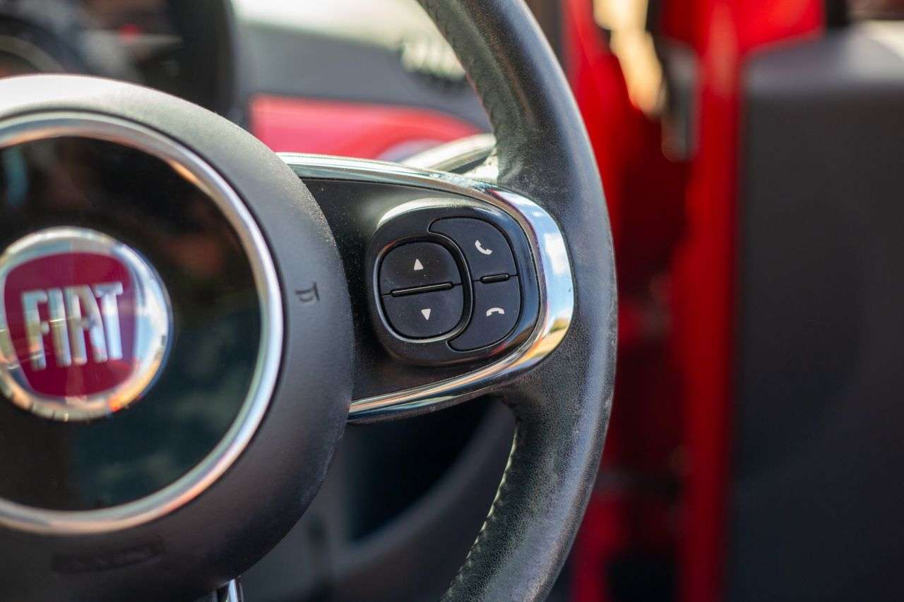 2015 FIAT 500 2015 FIAT 500