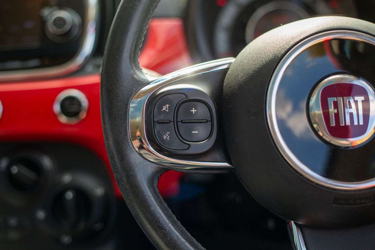 2015 FIAT 500 2015 FIAT 500