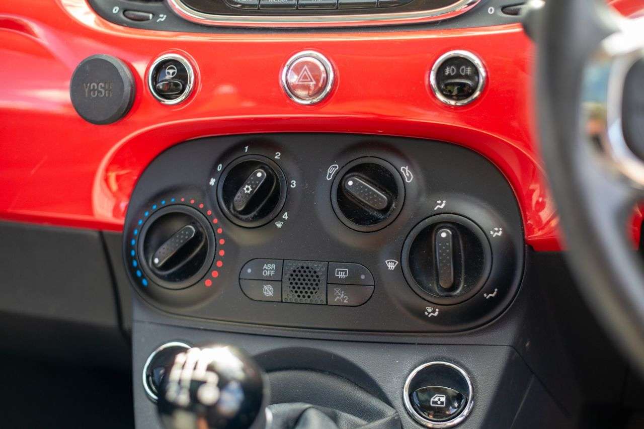 2015 FIAT 500 2015 FIAT 500