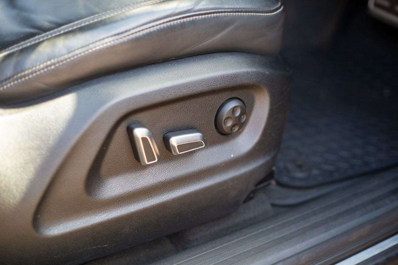 2015 AUDI SQ5 2015 AUDI SQ5