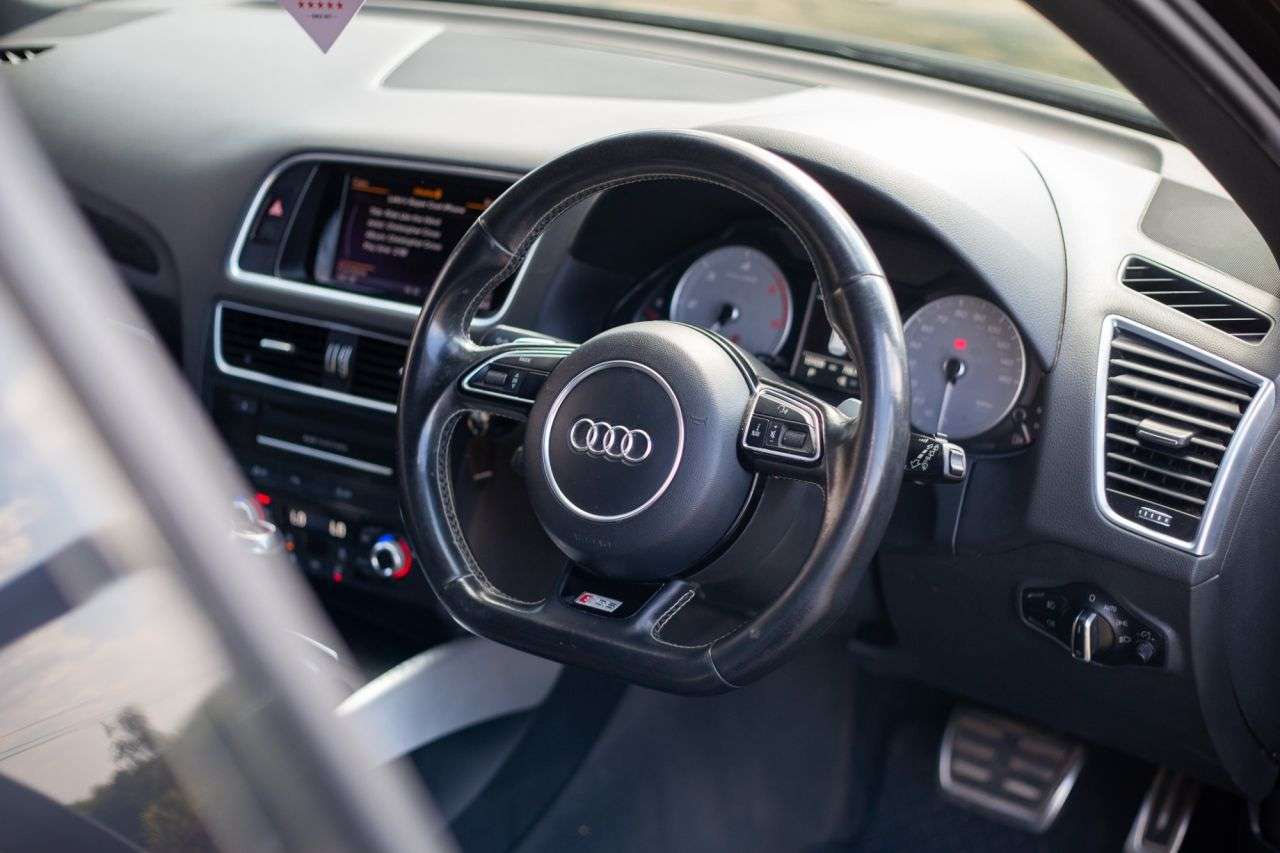 2015 AUDI SQ5 2015 AUDI SQ5