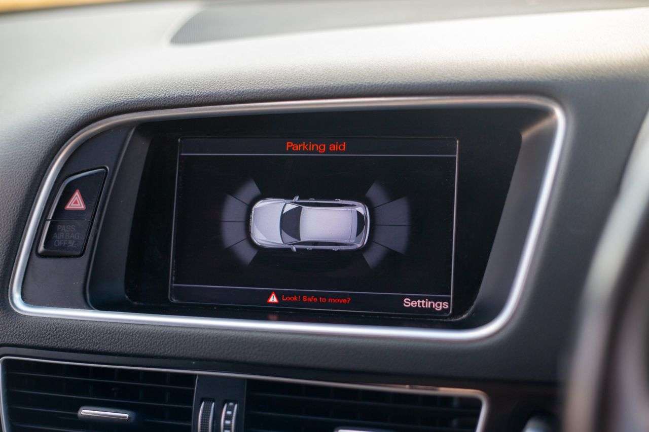 2015 AUDI SQ5 2015 AUDI SQ5