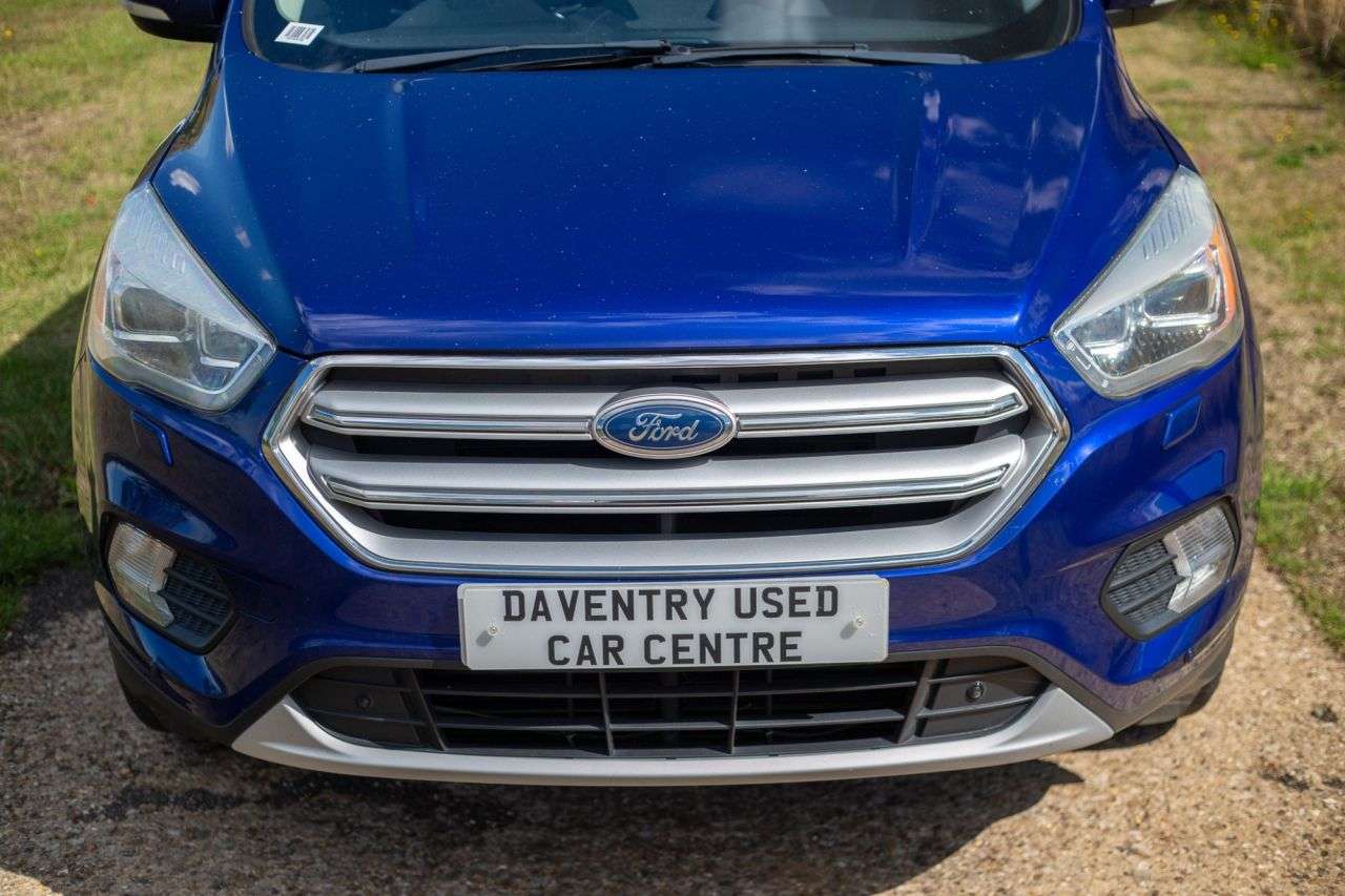 A 2017 FORD KUGA 2.0 TDCi Titanium X SUV 5dr Diesel Powershift AWD Euro 6 (s/s) (180 ps) FRO A 2017 FORD KUGA 2.0 TDCi Titanium X SUV 5dr Diesel Powershift AWD Euro 6 (s/s) (180 ps) FRO