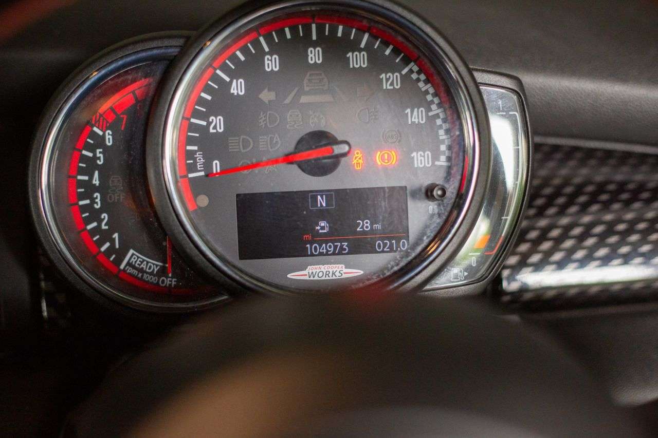 2018 MINI HATCH 2018 MINI HATCH