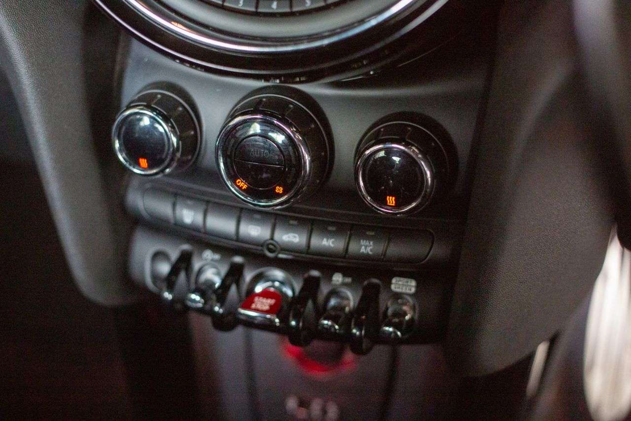 2018 MINI HATCH 2018 MINI HATCH