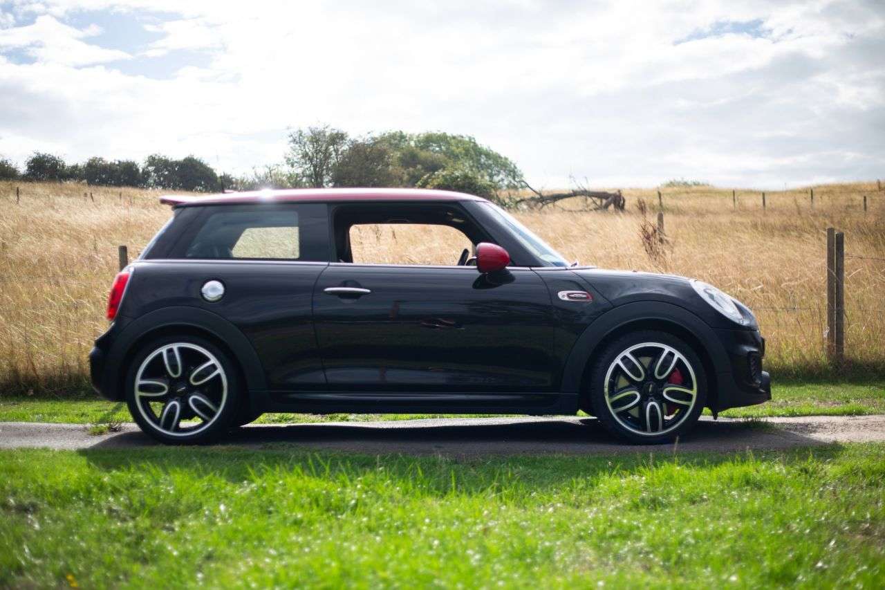 2018 MINI HATCH 2018 MINI HATCH