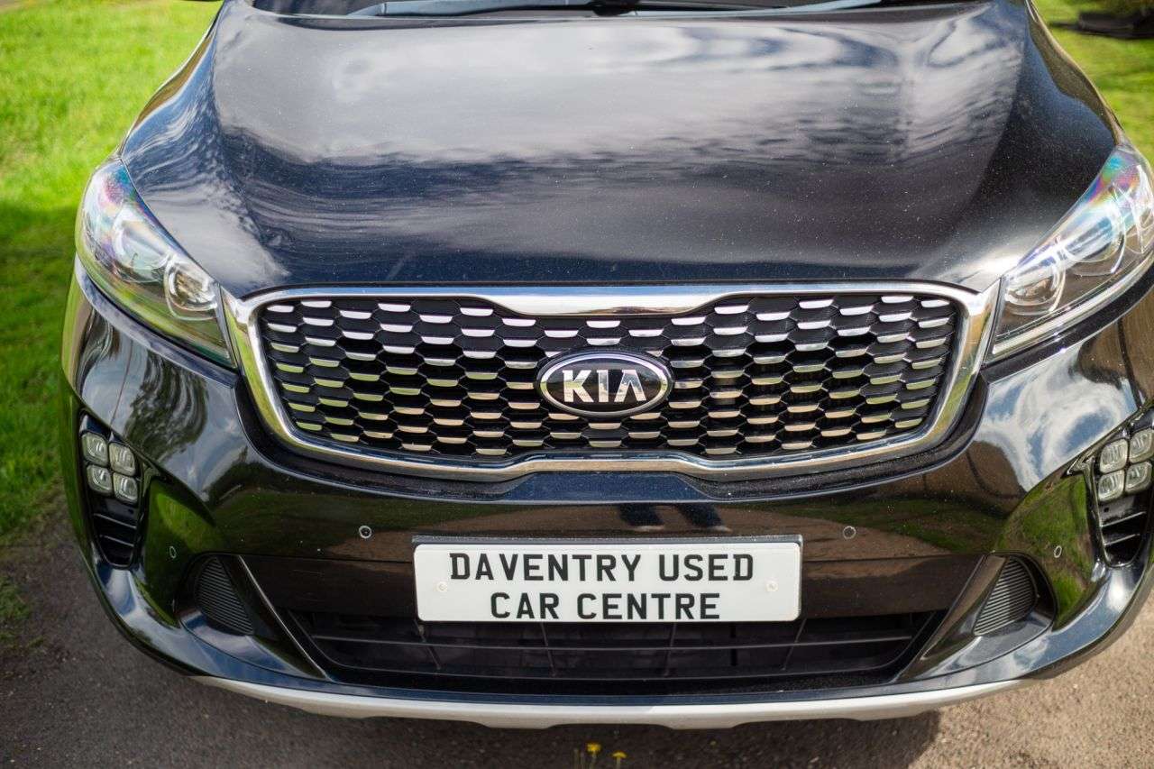 A 2018 KIA SORENTO 2.2 CRDi GT-Line SUV 5dr Diesel Auto AWD Euro 6 (s/s) (197 bhp) 2 KEYS, 5 S A 2018 KIA SORENTO 2.2 CRDi GT-Line SUV 5dr Diesel Auto AWD Euro 6 (s/s) (197 bhp) 2 KEYS, 5 S