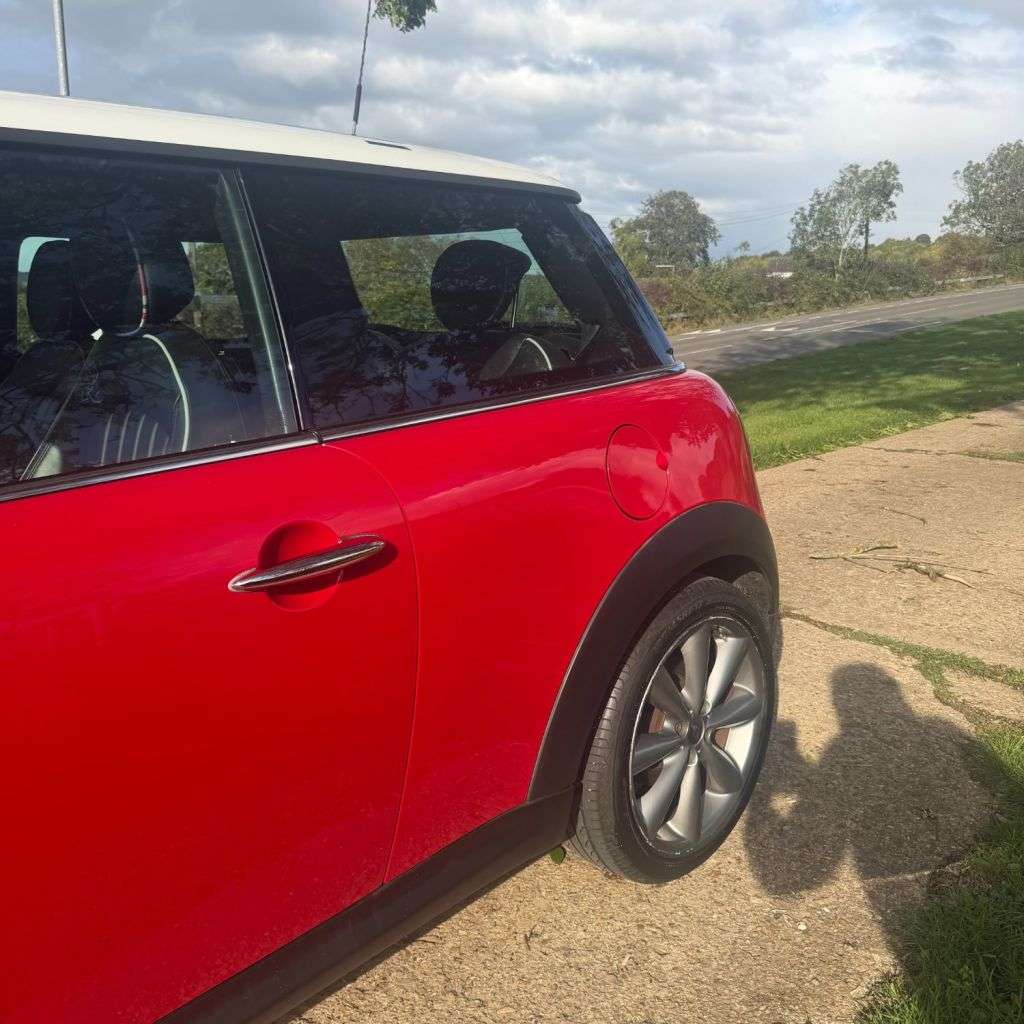 2012 MINI HATCH 2012 MINI HATCH