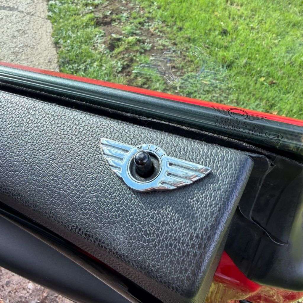 2012 MINI HATCH 2012 MINI HATCH