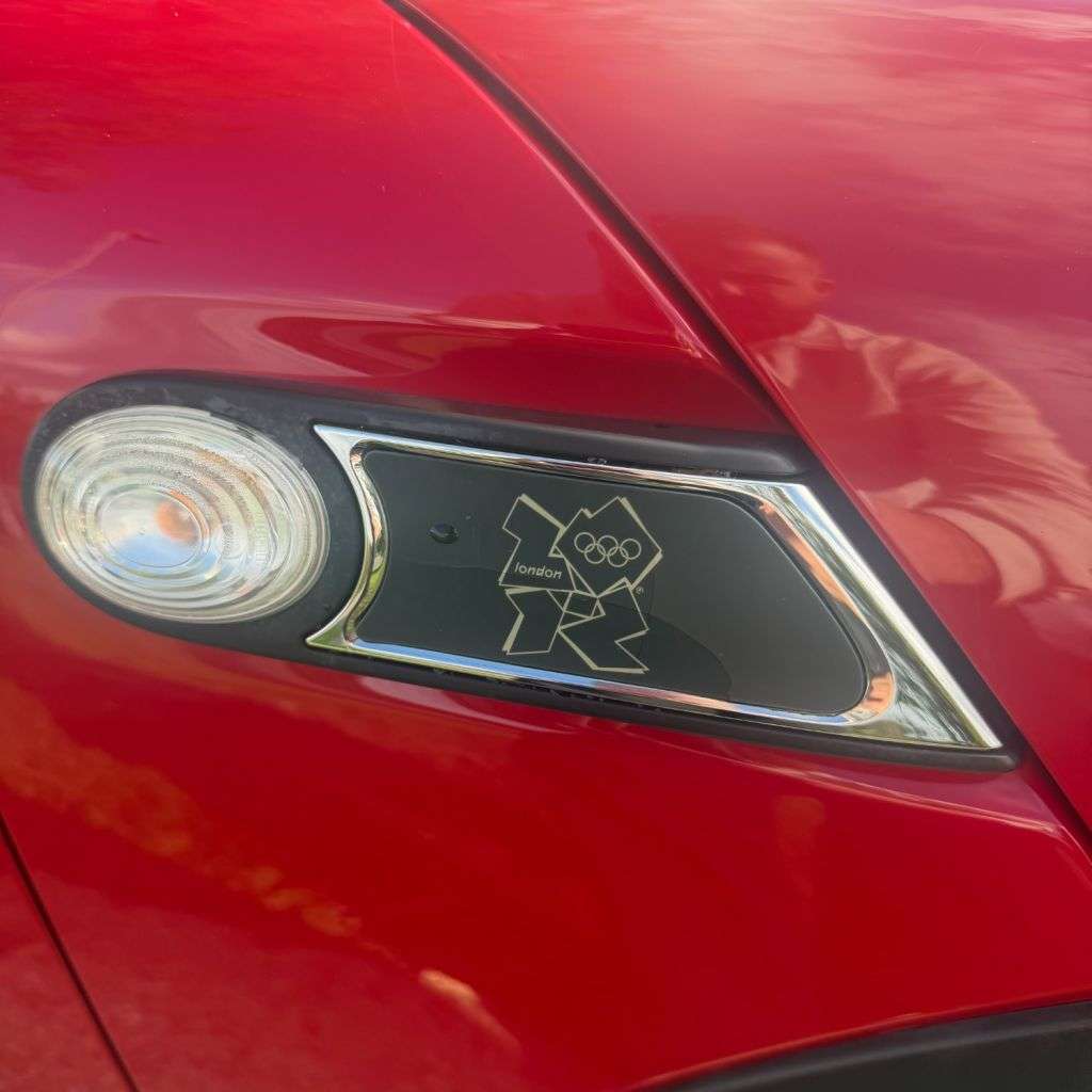 A 2012 MINI HATCH 1.6 Cooper London 2012 Hatchback 3dr Petrol Manual Euro 5 (s/s) (122 ps) 1 A 2012 MINI HATCH 1.6 Cooper London 2012 Hatchback 3dr Petrol Manual Euro 5 (s/s) (122 ps) 1