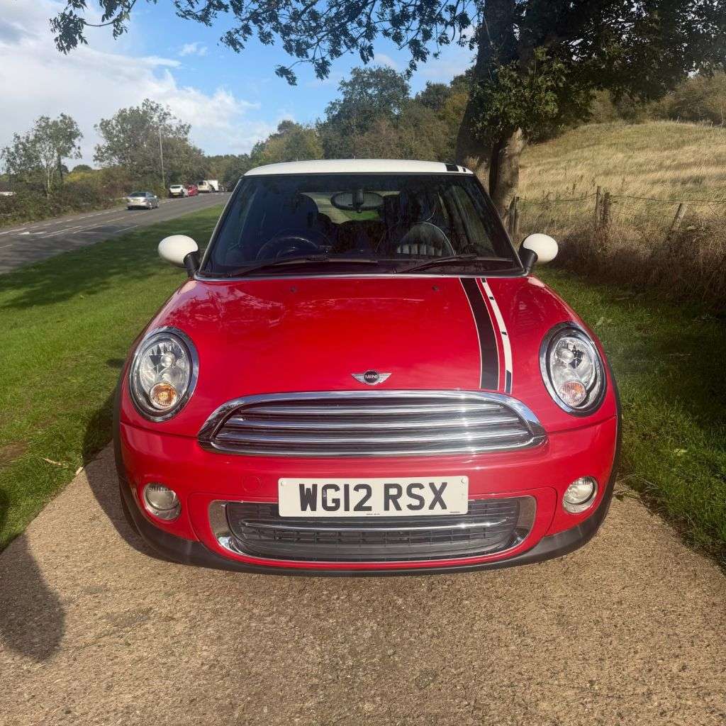 A 2012 MINI HATCH 1.6 Cooper London 2012 Hatchback 3dr Petrol Manual Euro 5 (s/s) (122 ps) 1 A 2012 MINI HATCH 1.6 Cooper London 2012 Hatchback 3dr Petrol Manual Euro 5 (s/s) (122 ps) 1