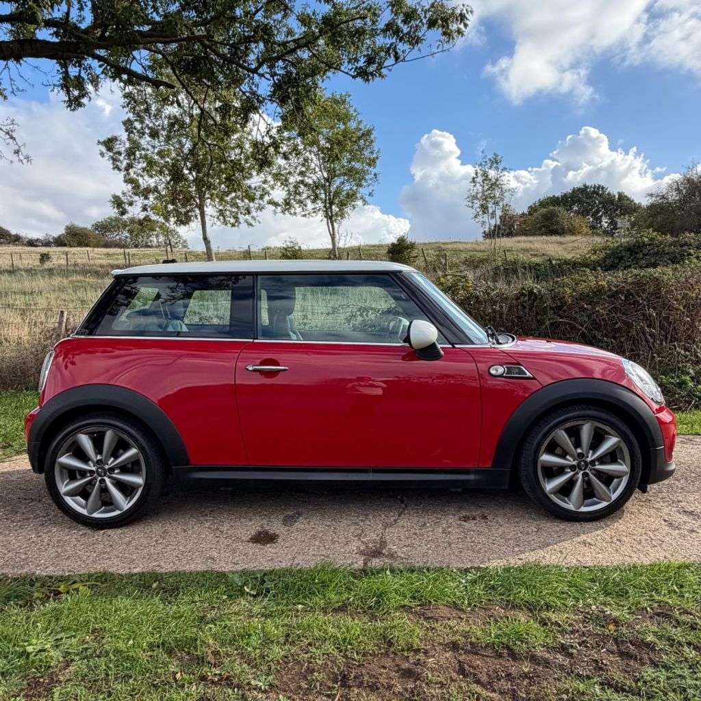 2012 MINI HATCH 2012 MINI HATCH
