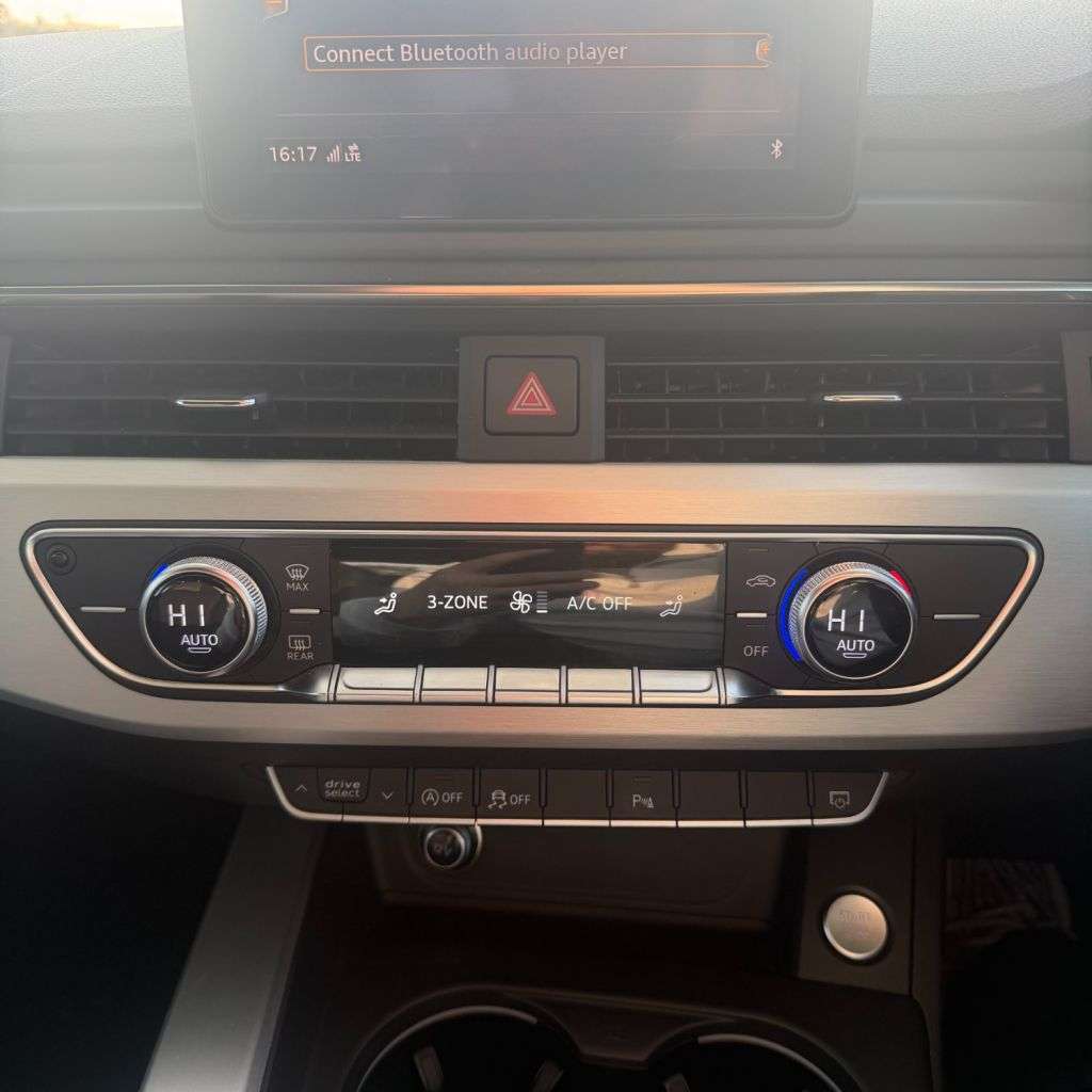 2016 AUDI A4 AVANT 2016 AUDI A4 AVANT
