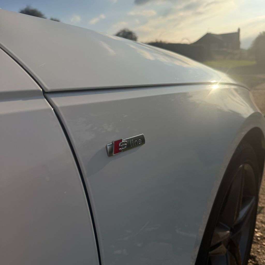 2016 AUDI A4 AVANT 2016 AUDI A4 AVANT