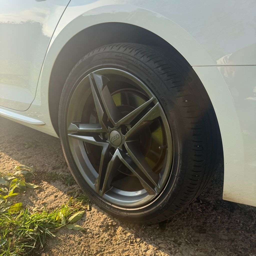 2016 AUDI A4 AVANT 2016 AUDI A4 AVANT