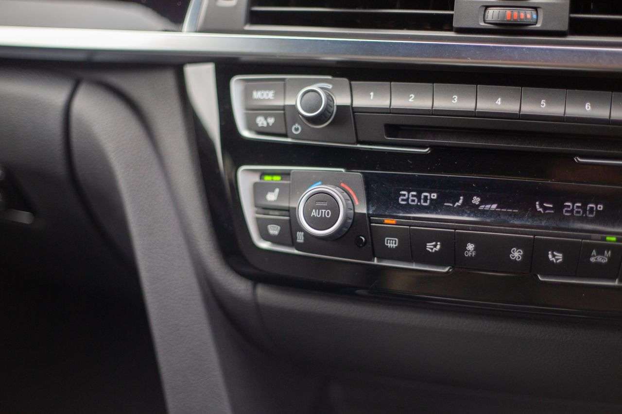 2016 BMW 3 SERIES 2016 BMW 3 SERIES