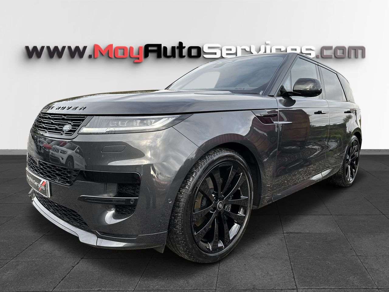 A 2023 LAND ROVER RANGE ROVER SPORT DYNAMIC SE A 2023 LAND ROVER RANGE ROVER SPORT DYNAMIC SE