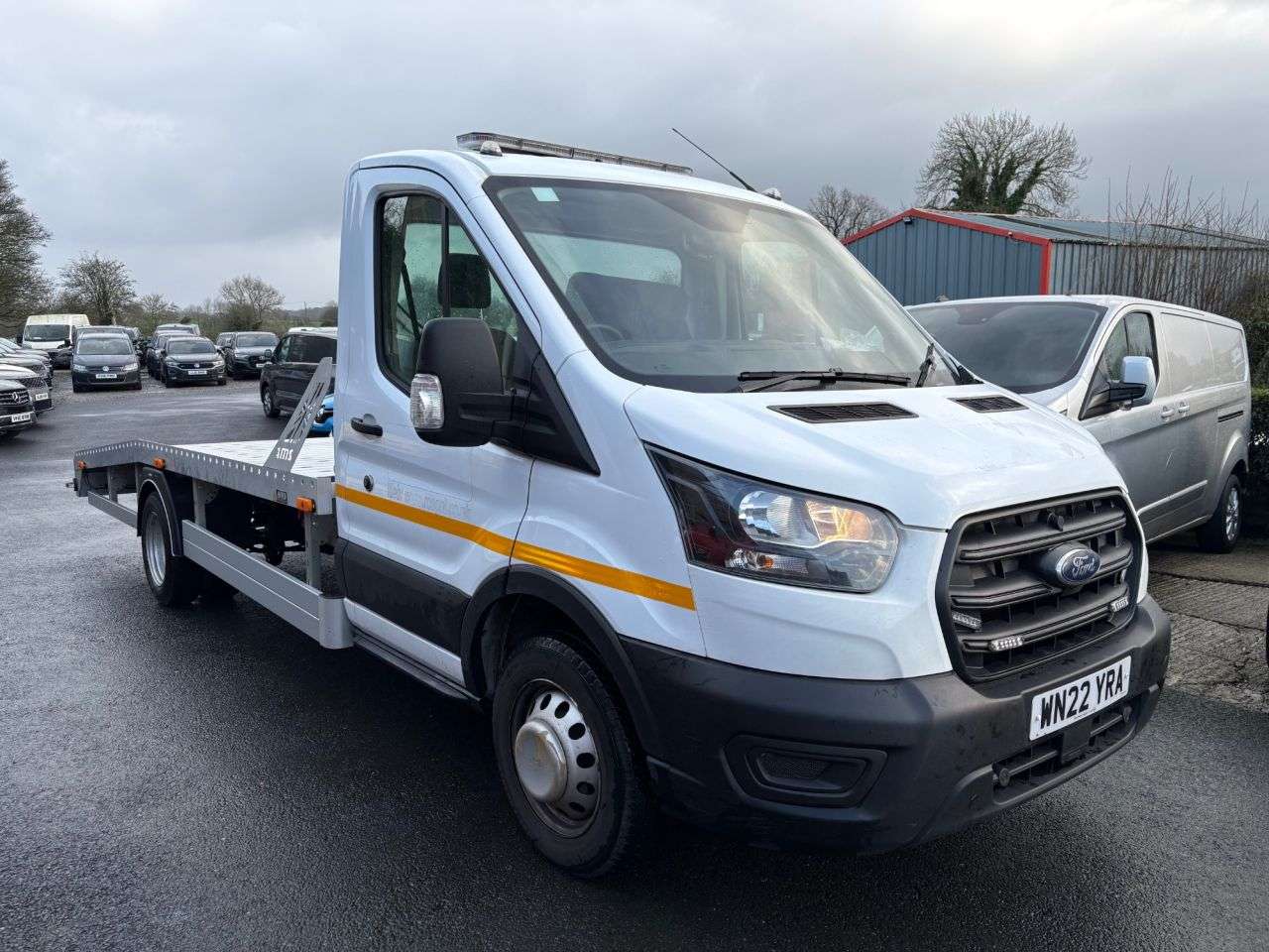 A 2022 FORD TRANSIT 2.0 350 EcoBlue Leader Chassis Cab 2dr Diesel Manual RWD L3 Euro 6 (s/s) (1 A 2022 FORD TRANSIT 2.0 350 EcoBlue Leader Chassis Cab 2dr Diesel Manual RWD L3 Euro 6 (s/s) (1