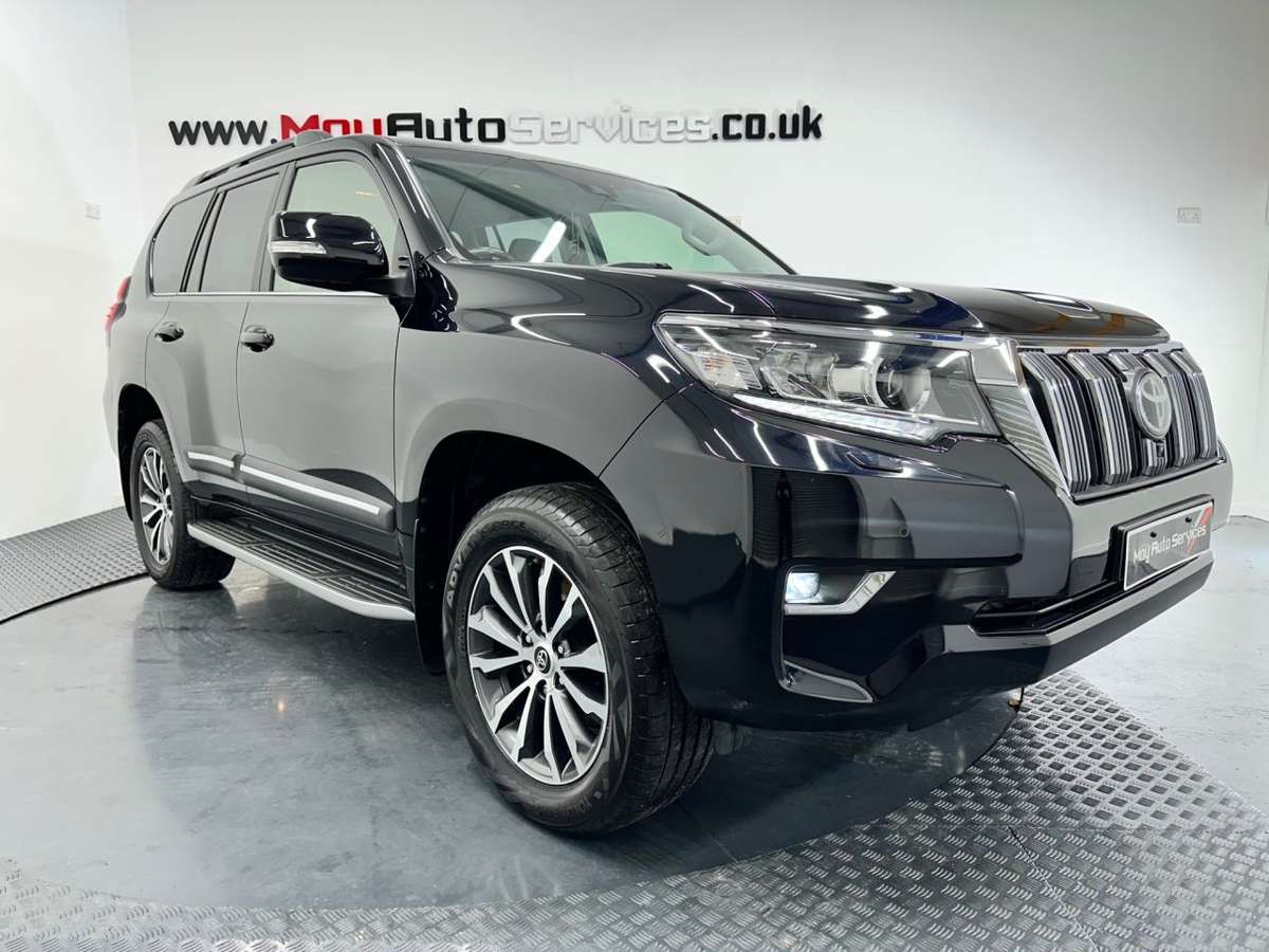 Check out this Toyota Land Cruiser 2018 Diesel Automatic
