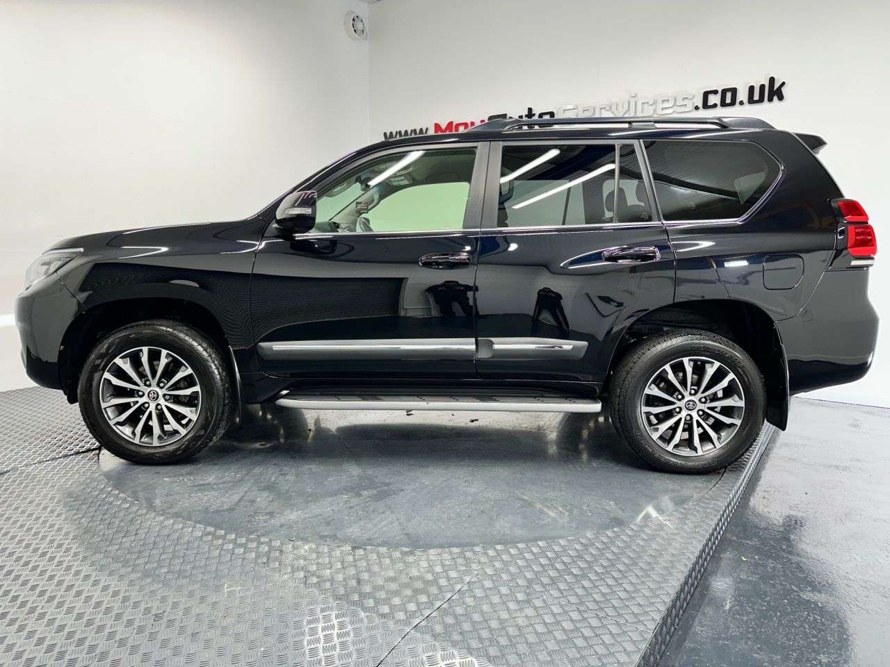 2018 TOYOTA LAND CRUISER 2018 TOYOTA LAND CRUISER