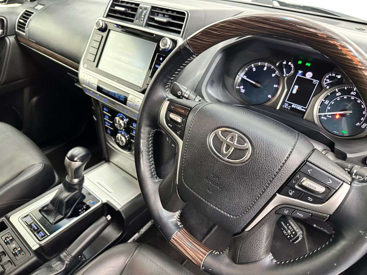2018 TOYOTA LAND CRUISER 2018 TOYOTA LAND CRUISER