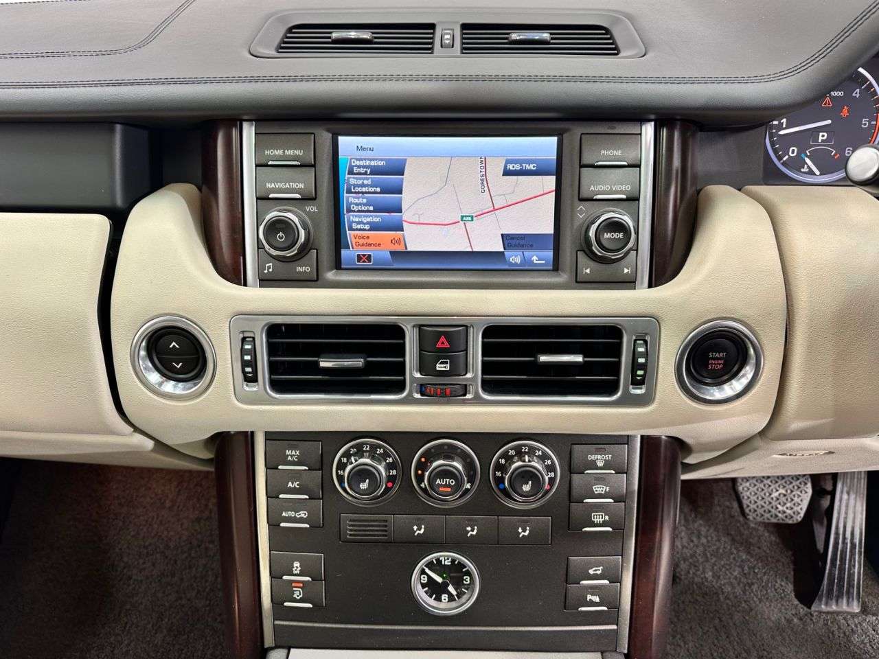 2011 LAND ROVER RANGE ROVER 2011 LAND ROVER RANGE ROVER