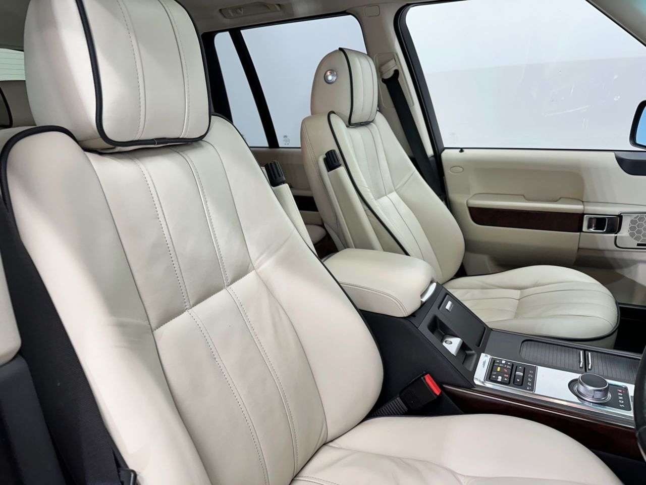 2011 LAND ROVER RANGE ROVER 2011 LAND ROVER RANGE ROVER