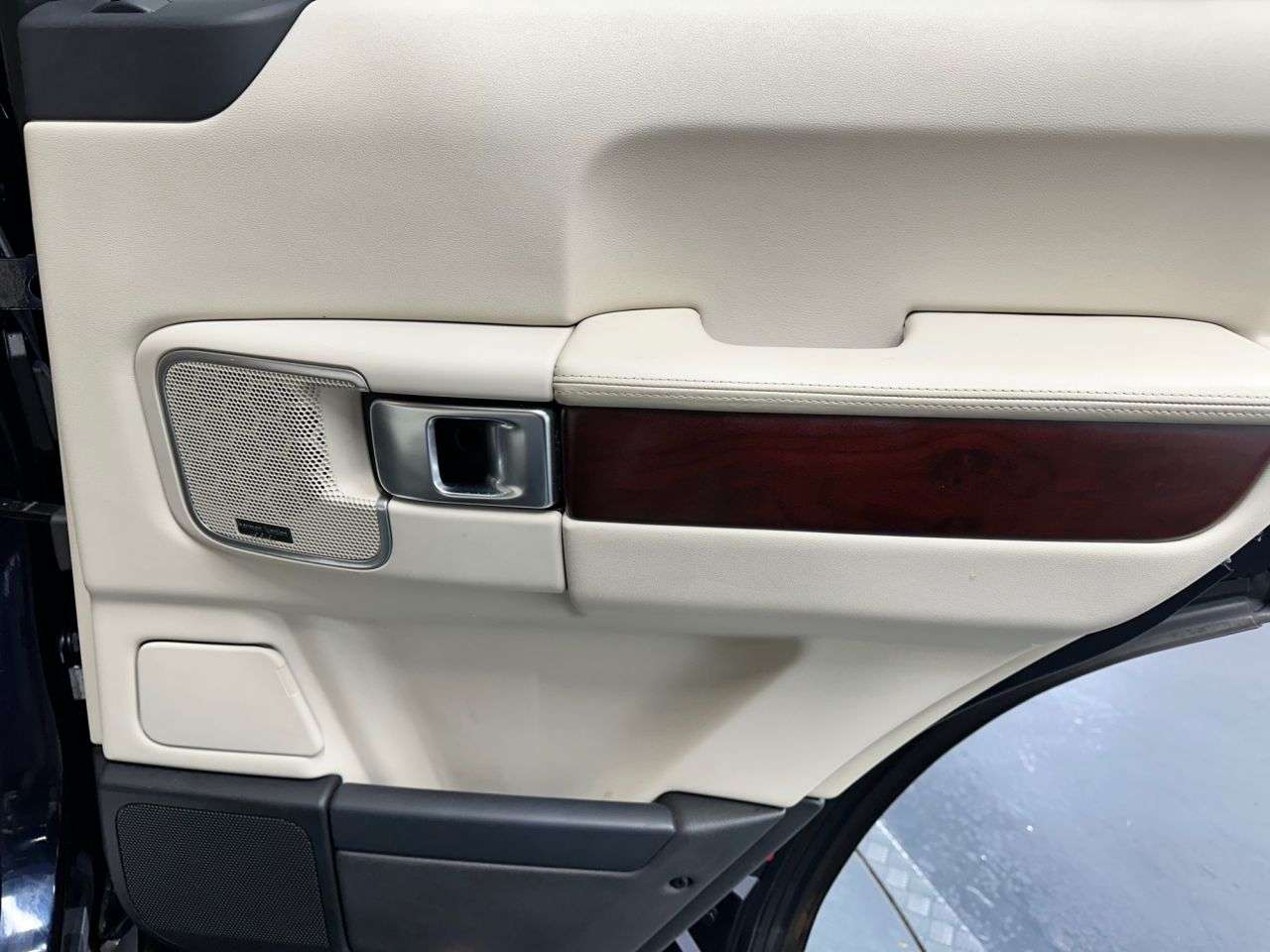 2011 LAND ROVER RANGE ROVER 2011 LAND ROVER RANGE ROVER