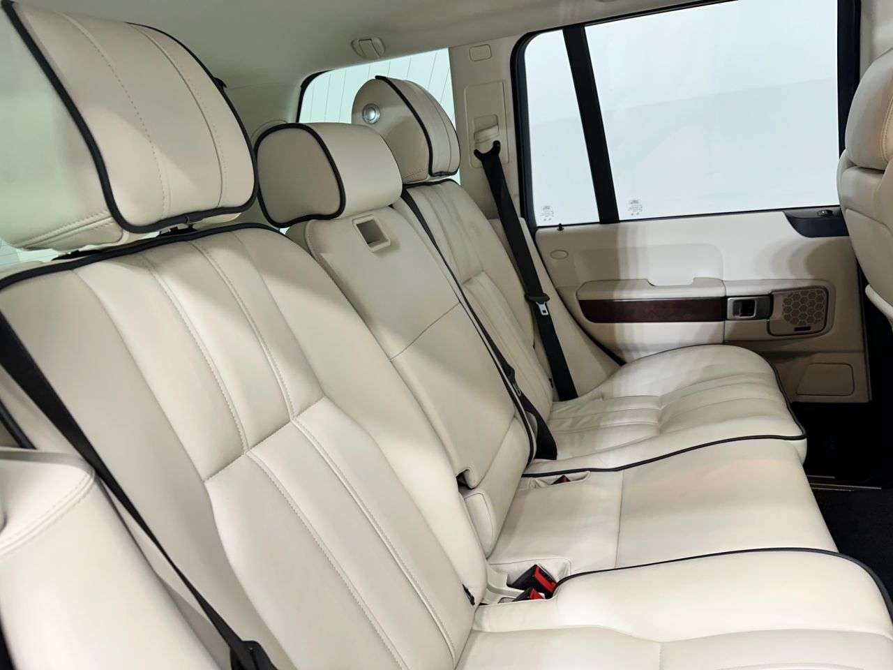 2011 LAND ROVER RANGE ROVER 2011 LAND ROVER RANGE ROVER