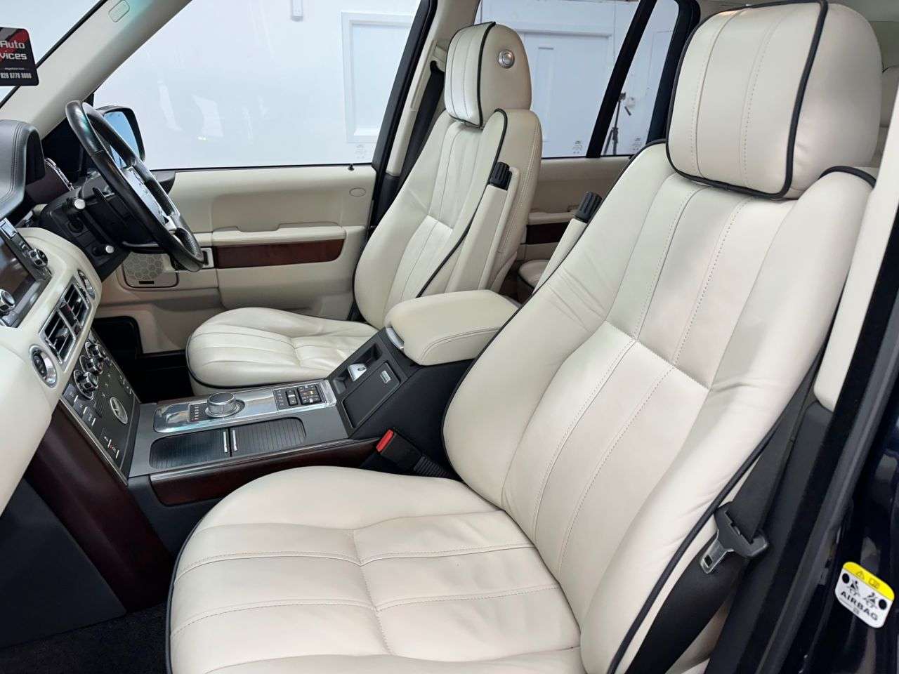 2011 LAND ROVER RANGE ROVER 2011 LAND ROVER RANGE ROVER