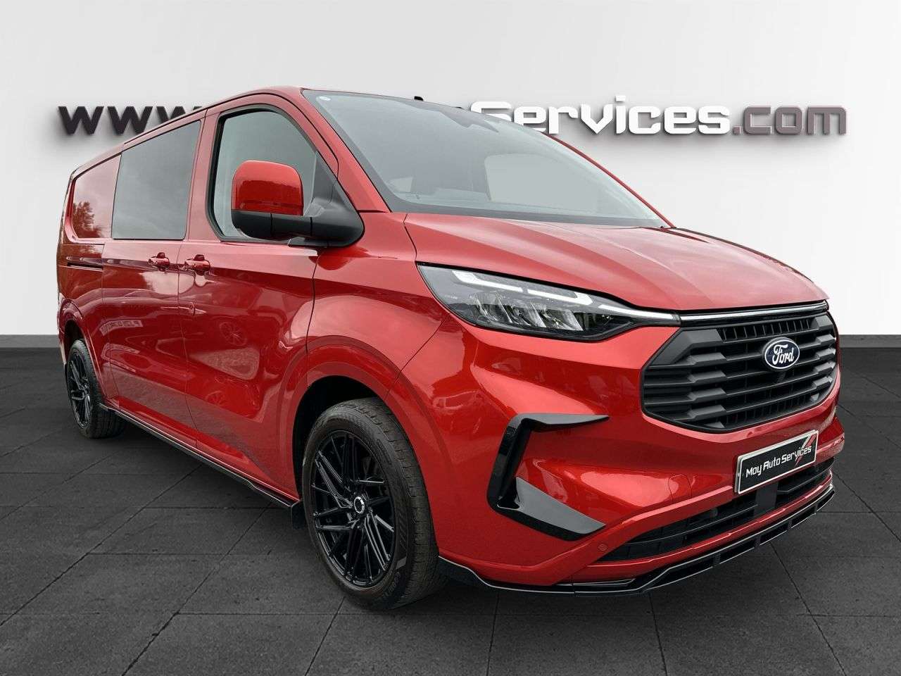 A 2024 FORD TRANSIT CUSTOM 2.0 300 EcoBlue Limited Crew Van Double Cab 5dr Diesel Auto L2 H1 Euro 6 (s A 2024 FORD TRANSIT CUSTOM 2.0 300 EcoBlue Limited Crew Van Double Cab 5dr Diesel Auto L2 H1 Euro 6 (s