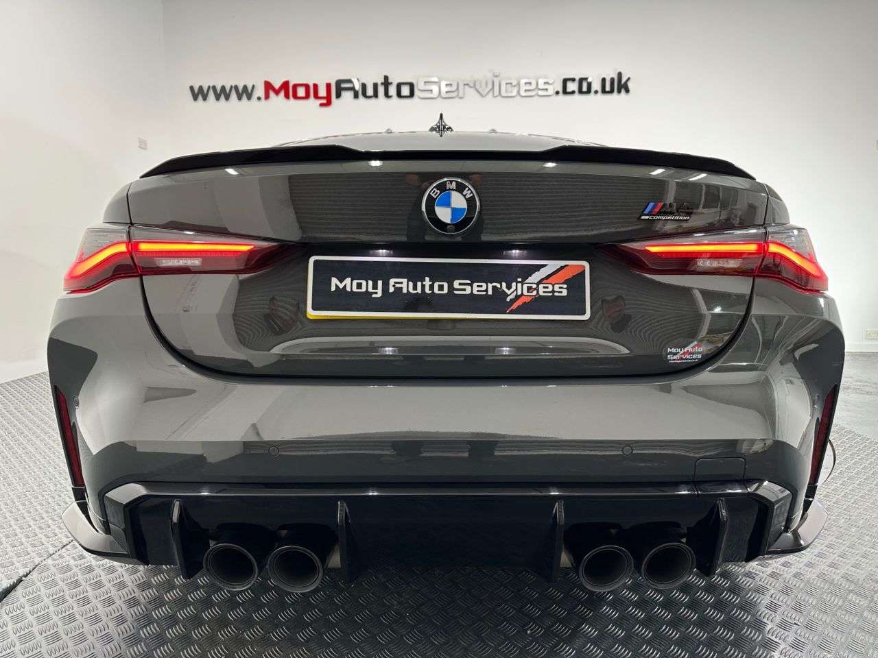 2022 BMW M4 2022 BMW M4