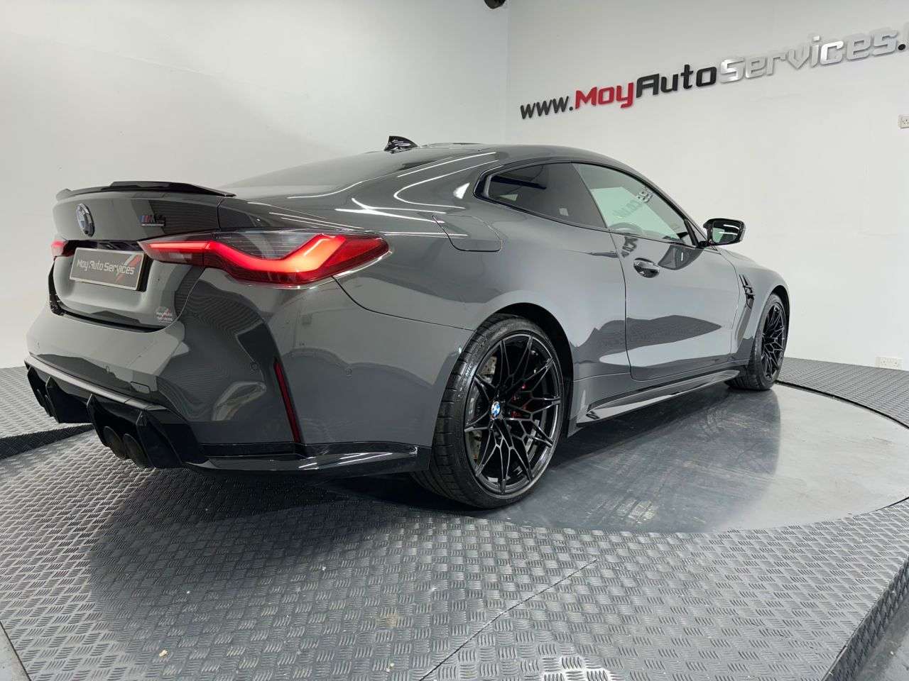 2022 BMW M4 2022 BMW M4