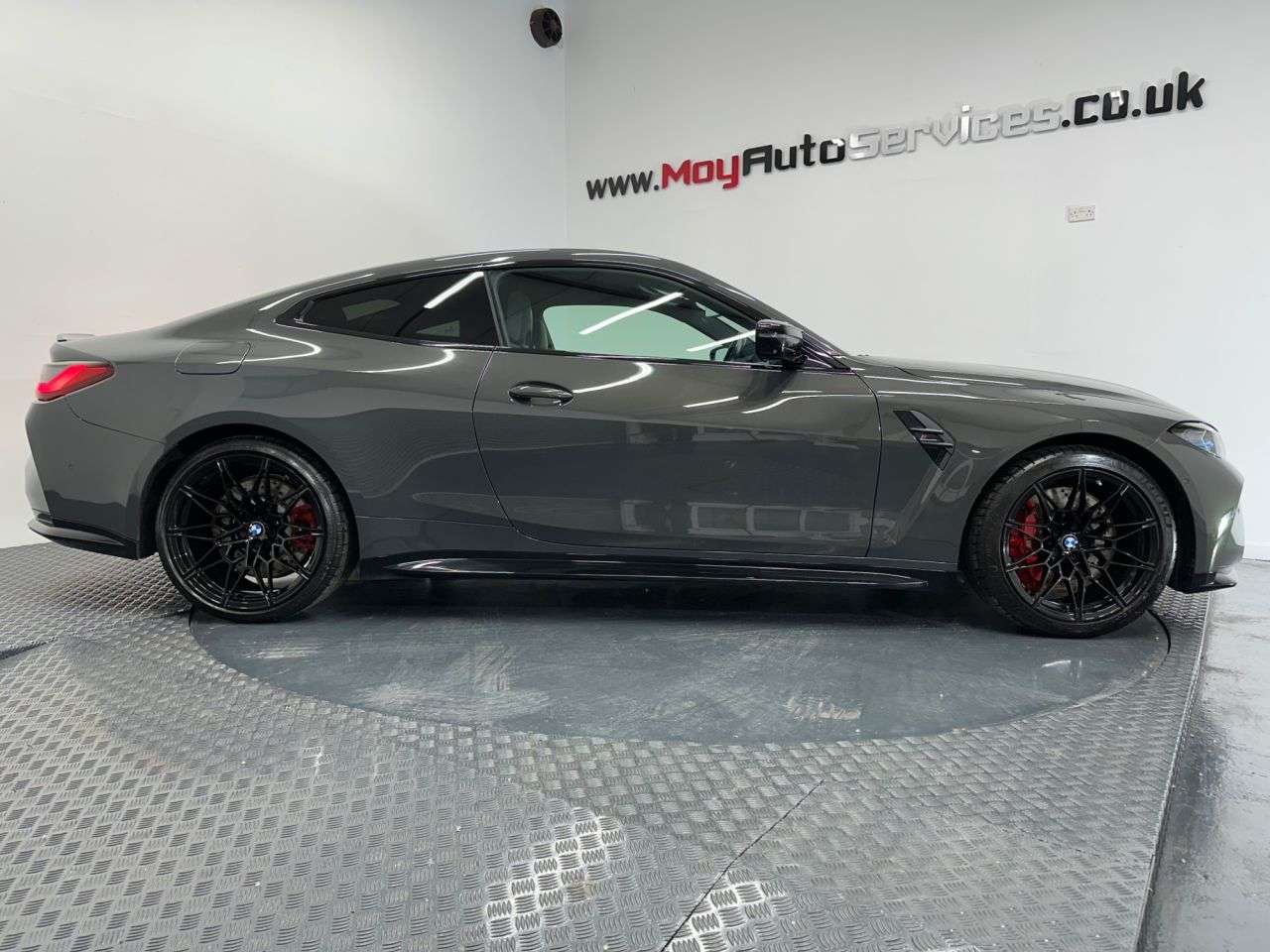 2022 BMW M4 2022 BMW M4