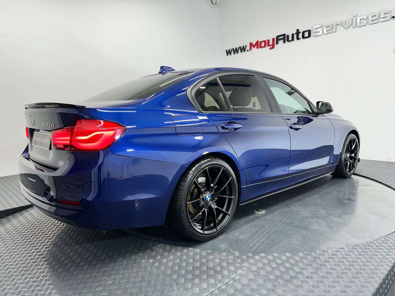 2018 BMW 3 SERIES 2018 BMW 3 SERIES