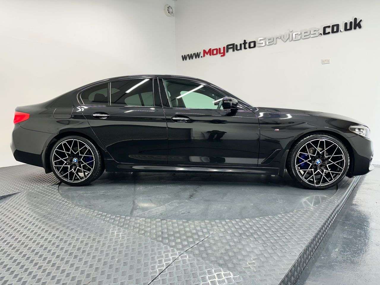 2018 BMW 5 SERIES 2018 BMW 5 SERIES