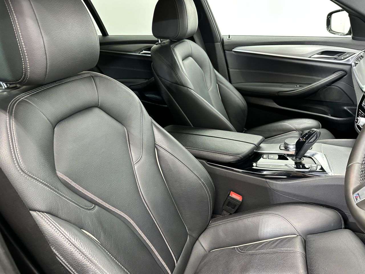 2018 BMW 5 SERIES 2018 BMW 5 SERIES