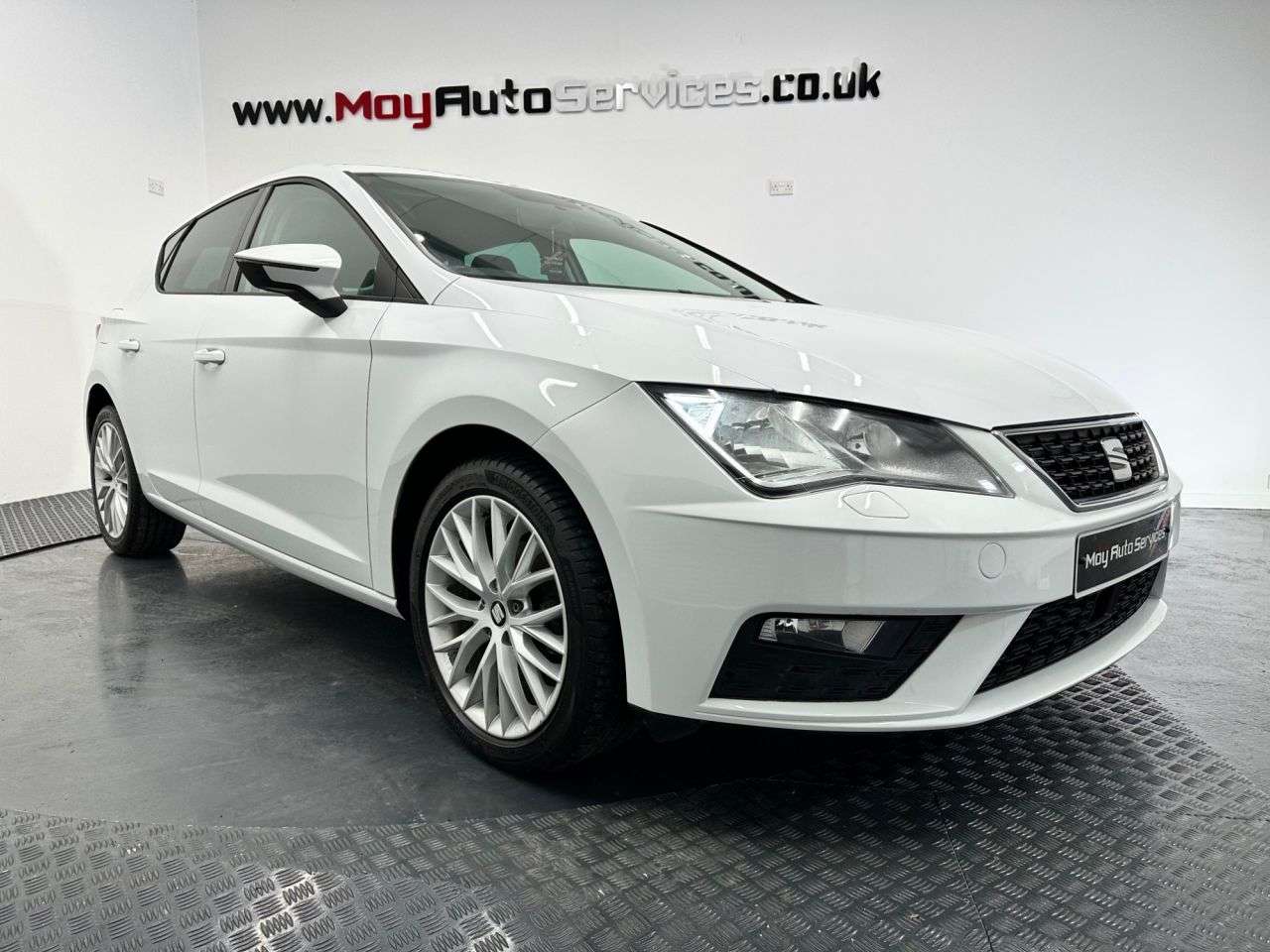 A 2018 SEAT LEON 1.2 TSI SE Dynamic Technology Hatchback 5dr Petrol Manual Euro 6 (s/s) (110 A 2018 SEAT LEON 1.2 TSI SE Dynamic Technology Hatchback 5dr Petrol Manual Euro 6 (s/s) (110