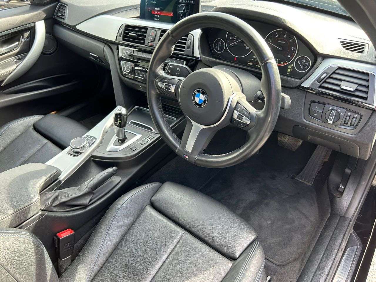 2019 BMW 3 SERIES 2019 BMW 3 SERIES