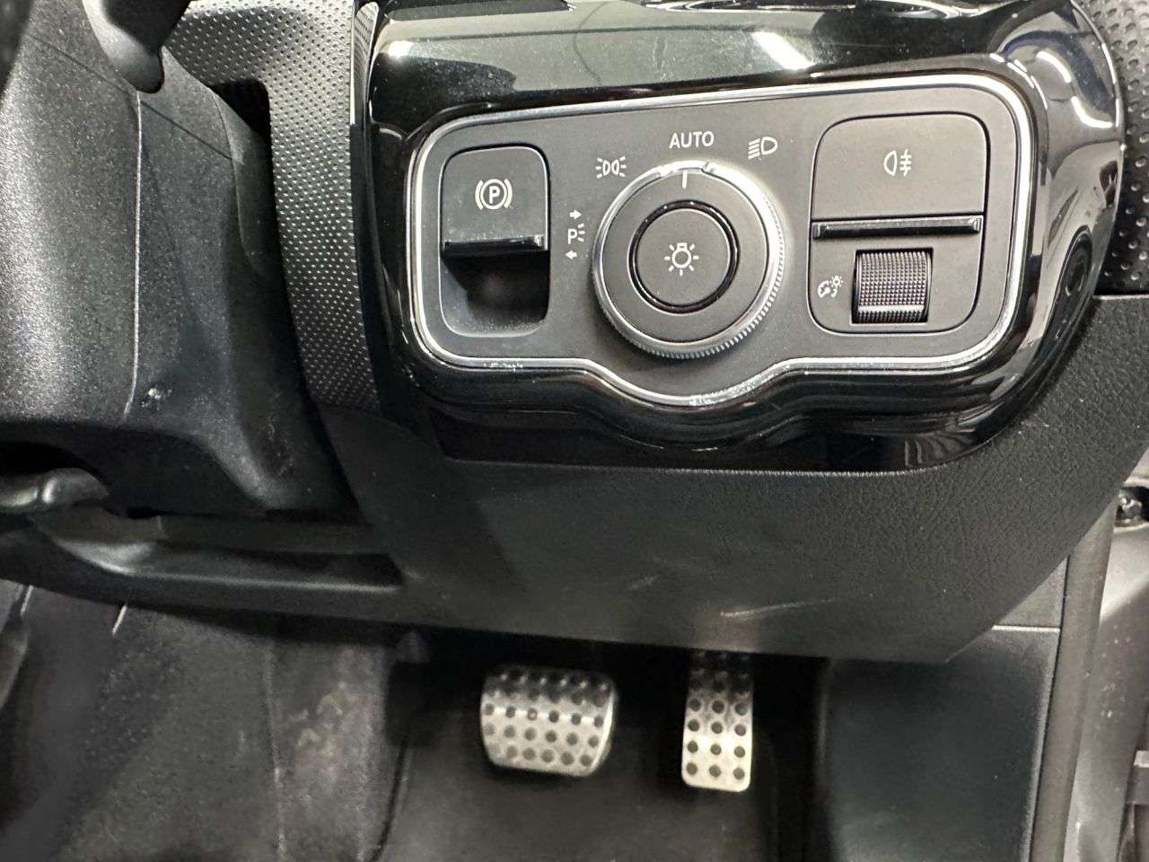 2018 MERCEDES-BENZ A-CLASS 2018 MERCEDES-BENZ A-CLASS