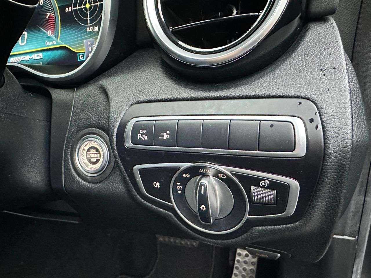 null MERCEDES-BENZ C-CLASS null MERCEDES-BENZ C-CLASS