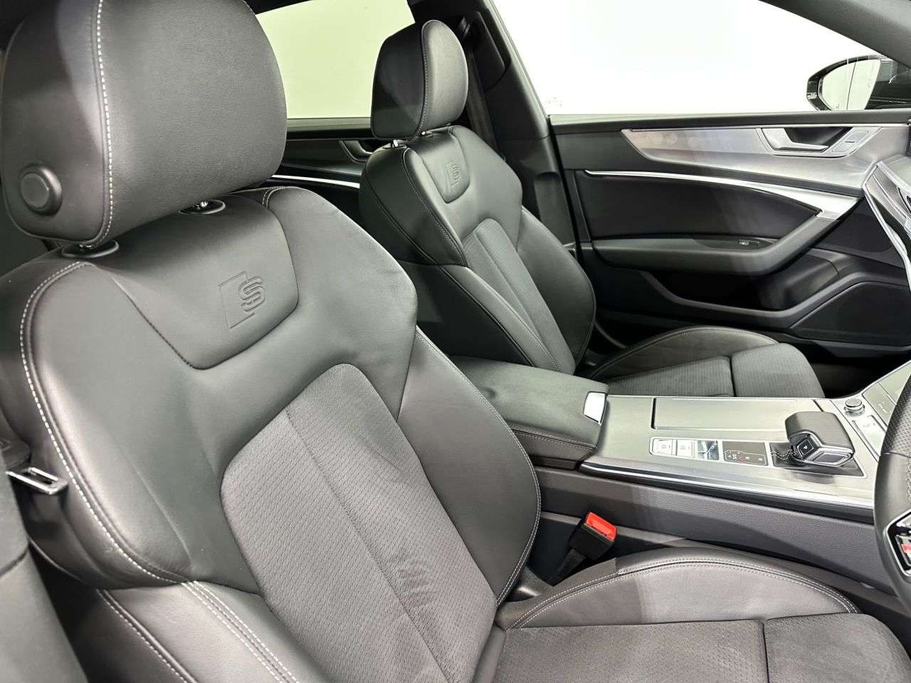 2021 AUDI A7 2021 AUDI A7